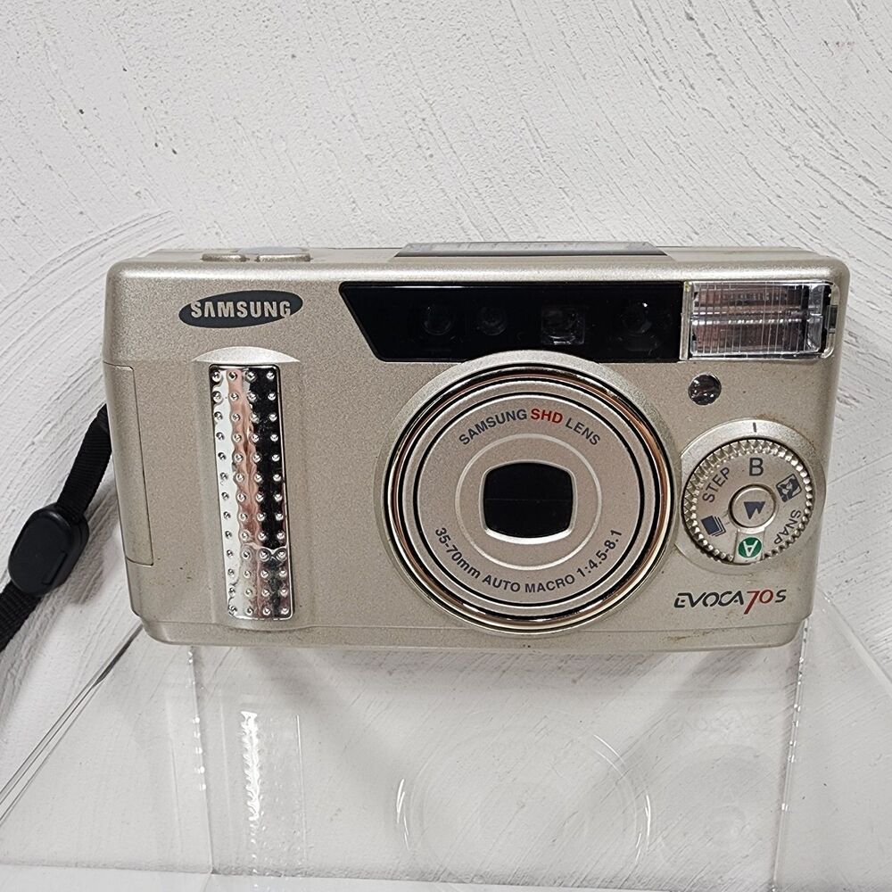 Samsung Evoca 70 S Quartz Date Camera 35mm Point and shoot  Untested Clean